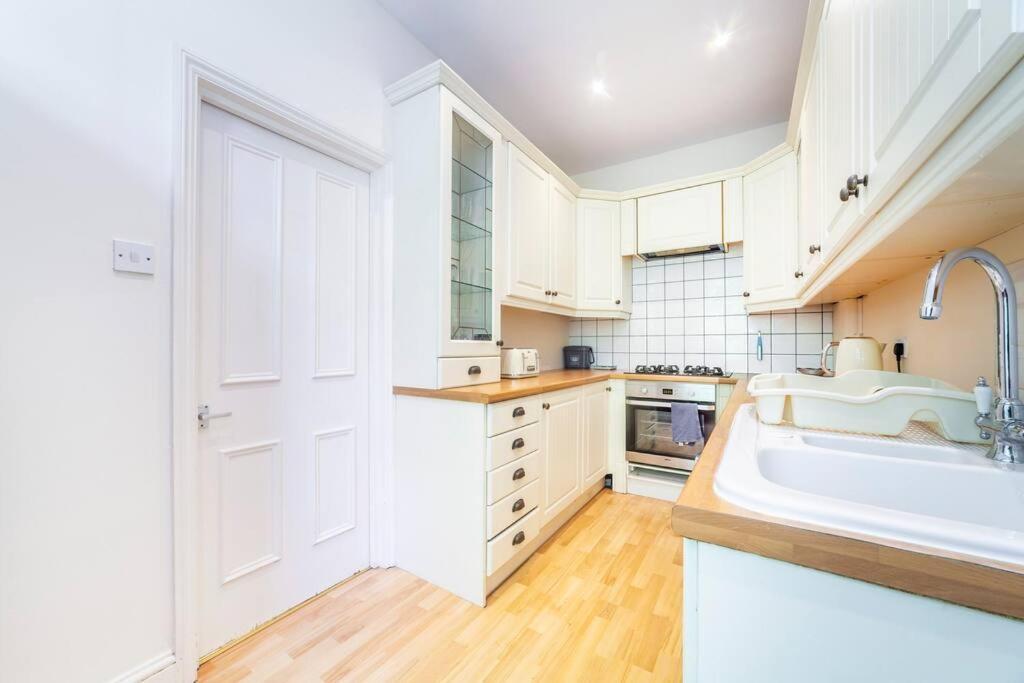 Amazing 1Bd In Victorian House - Lewisham Park Apartment London Luaran gambar